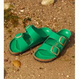 Birkenstock Arizona Big Buckle High Shine Sandals